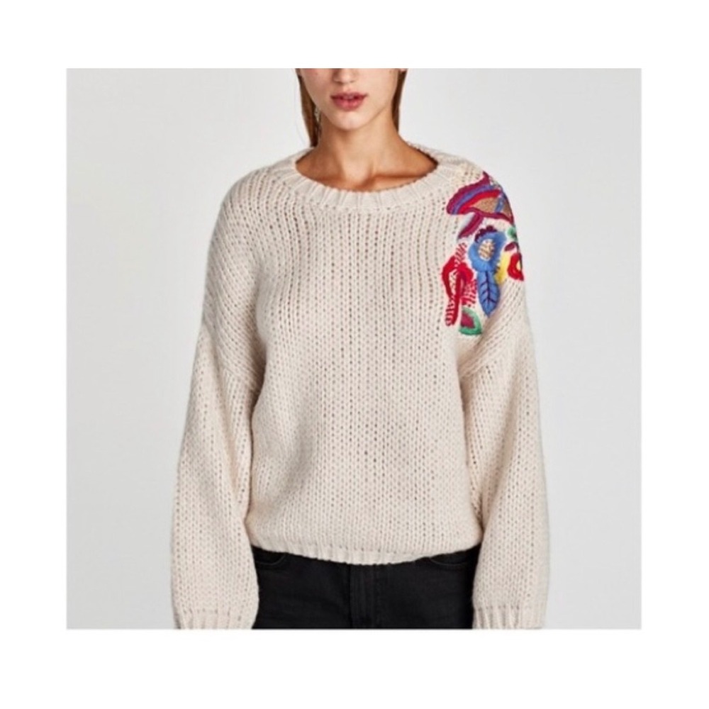 ZARA KNIT Cream Textured Oversized Embroidered Shoulder Boxy Chunky Sweater M